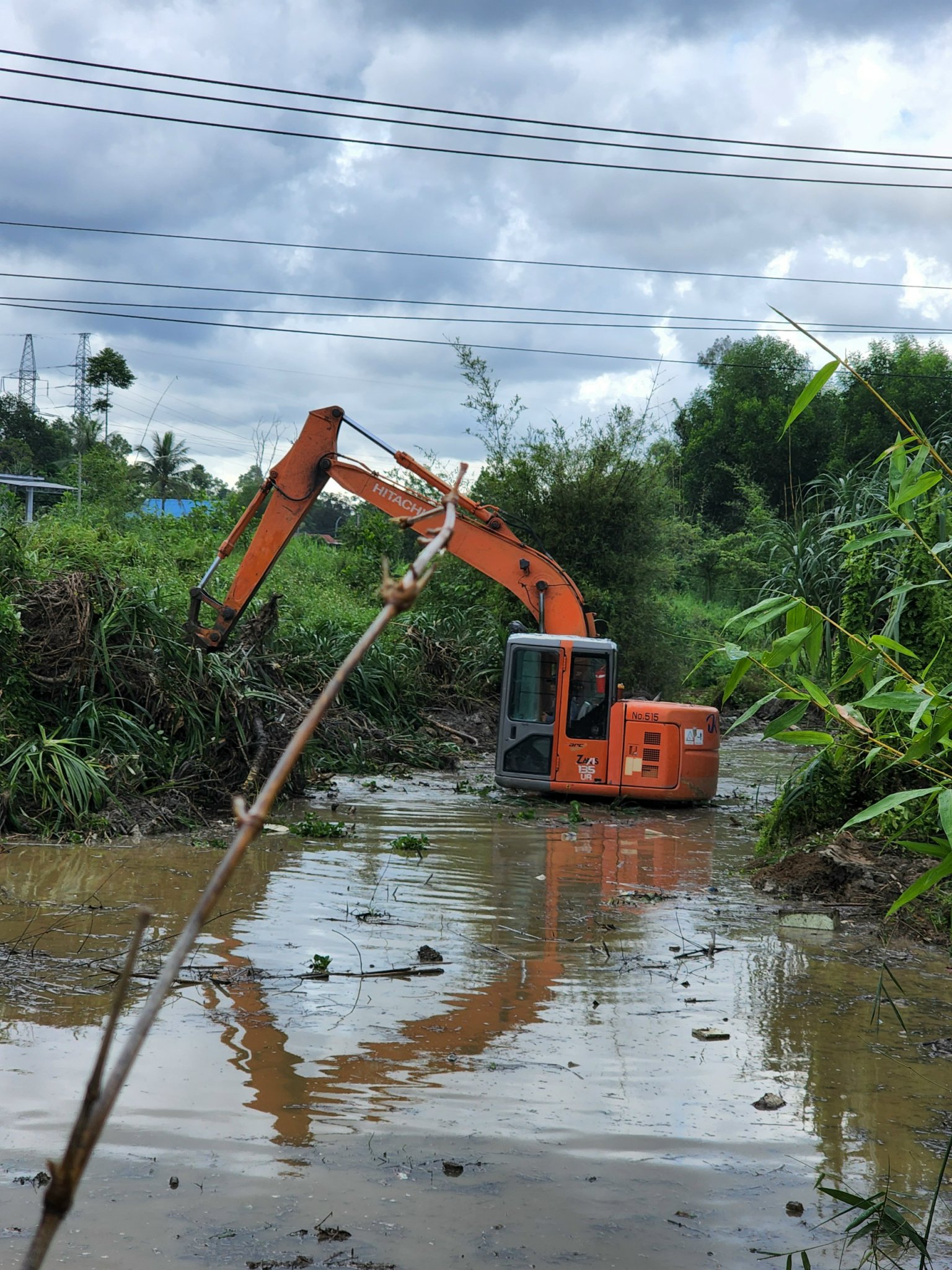 Máy đào 0.5m3